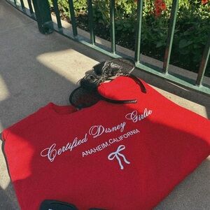 Disney crew neck red size